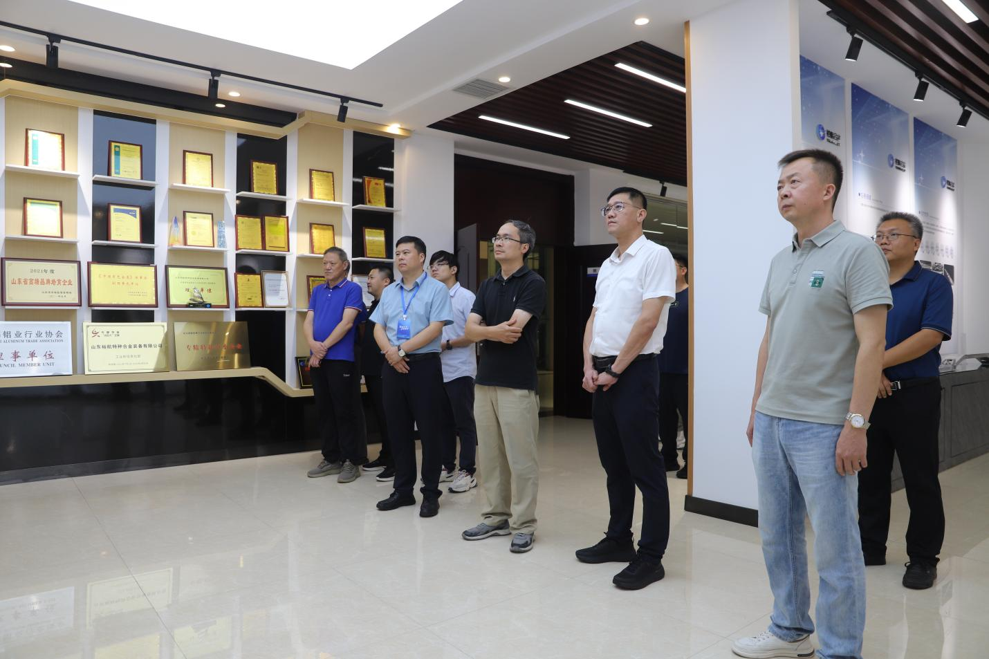 高端鋁材料產(chǎn)業(yè)創(chuàng)新服務團、南京農(nóng)業(yè)大學調(diào)研組來山東三星集團參觀調(diào)研