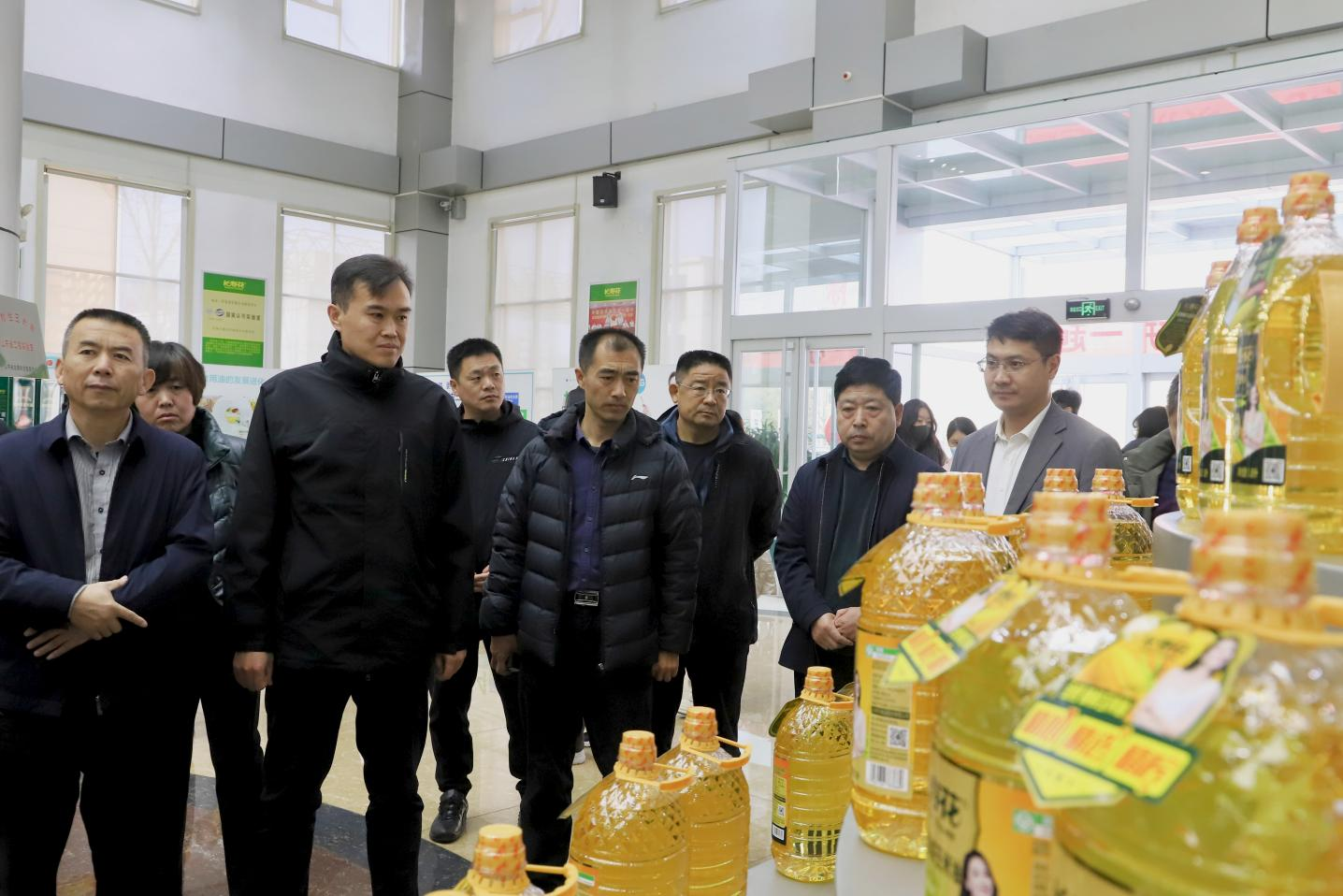 濱城區(qū)基層農(nóng)技人員培訓(xùn)班來(lái)山東三星集團(tuán)考察學(xué)習(xí)